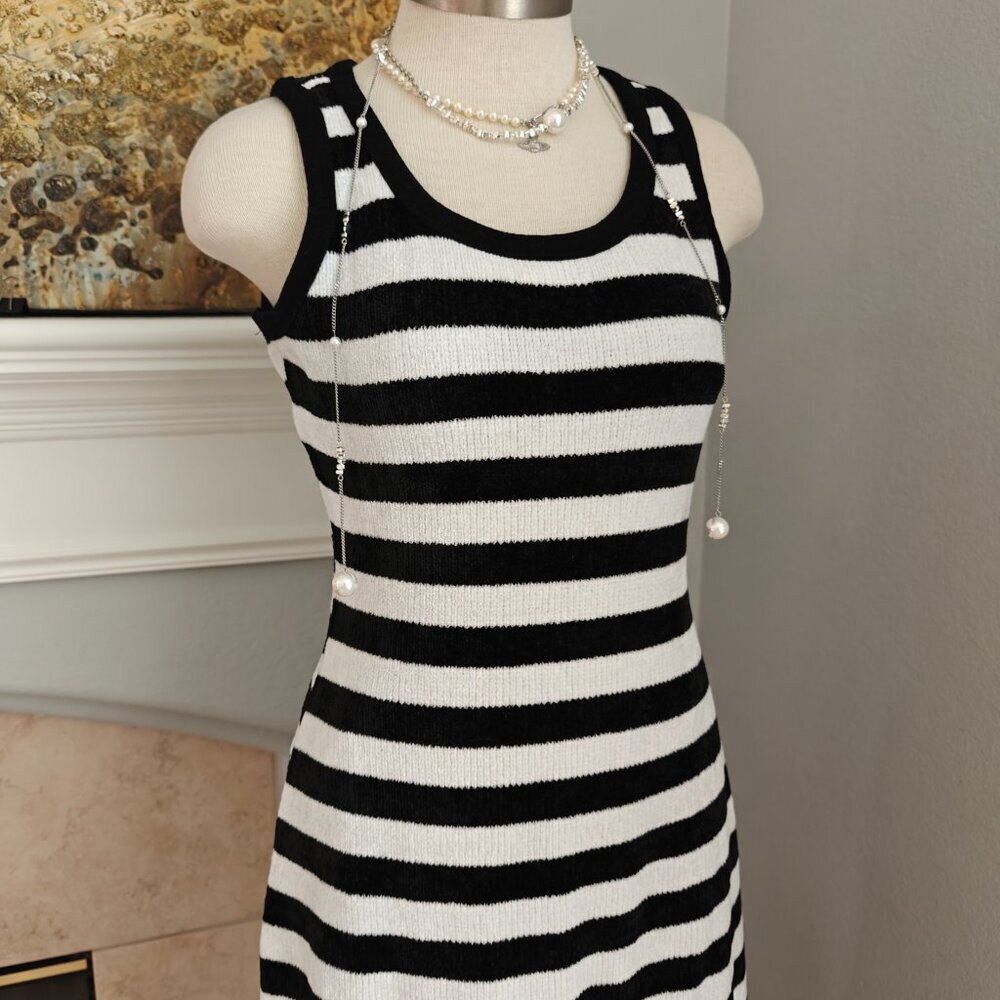 Striped Sleeveless Knit Dress with Inner Fleece